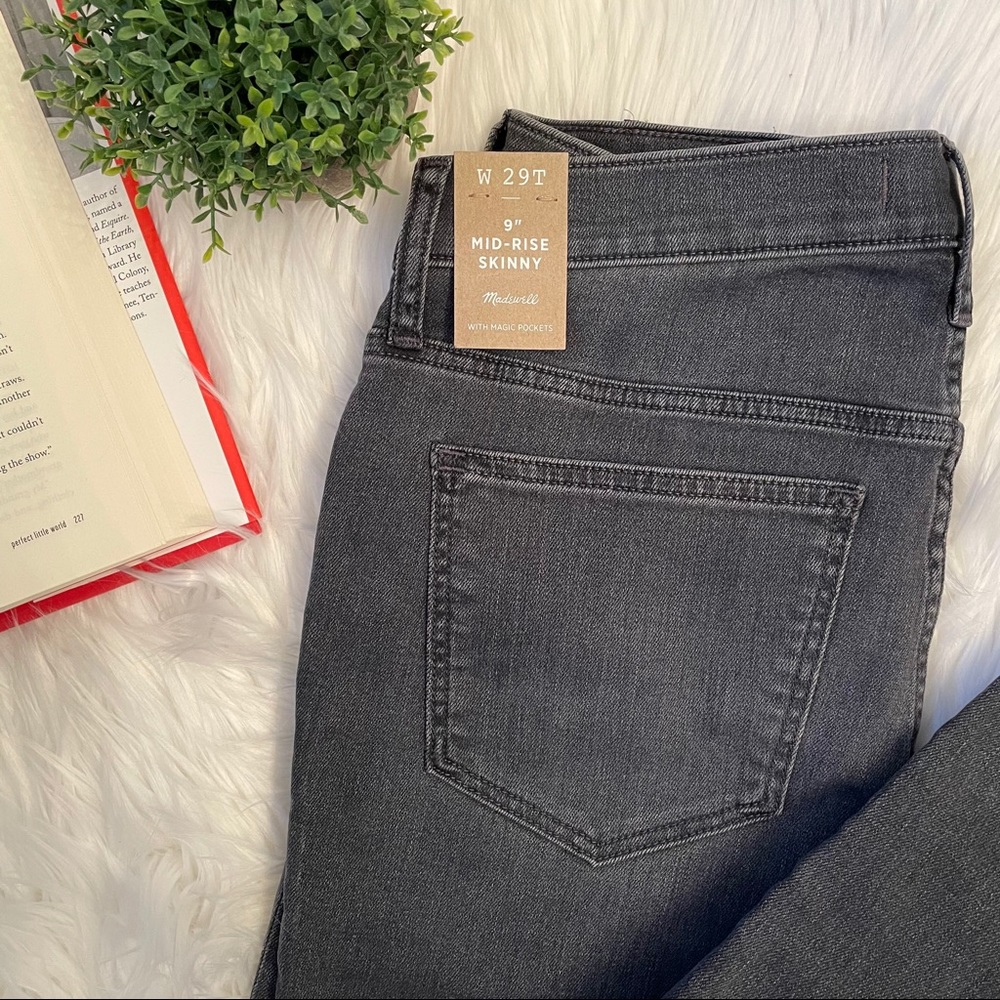 *NWT* Madewell 29T 9" Mid-Rise Skinny